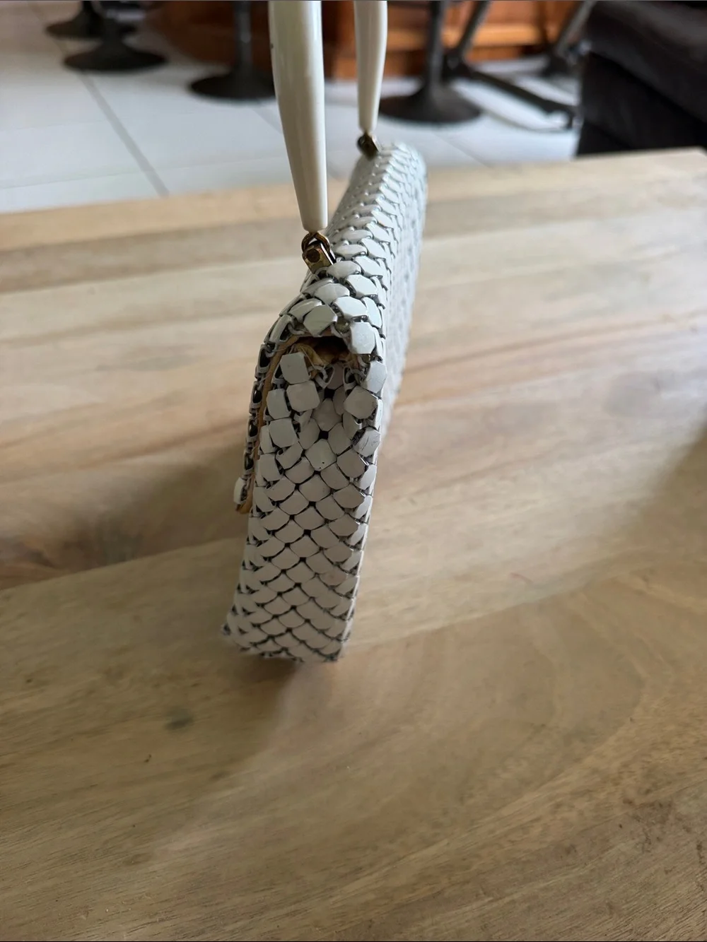 Vintage beautiful White metal mesh Top-Handle Women’s Bag